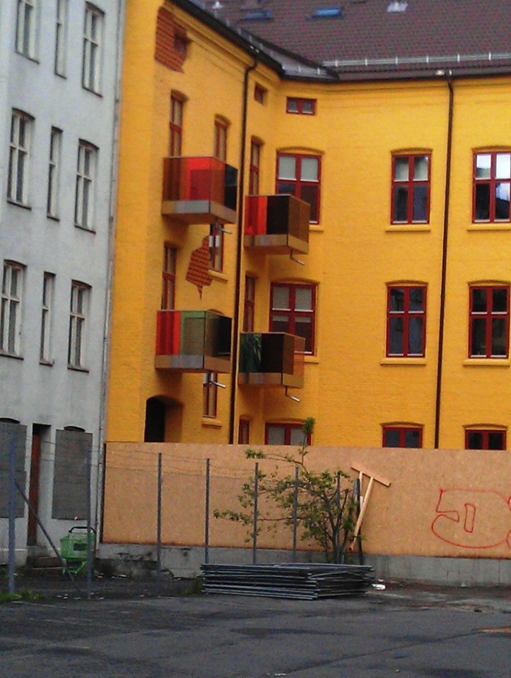 Tacky renovering av bygård