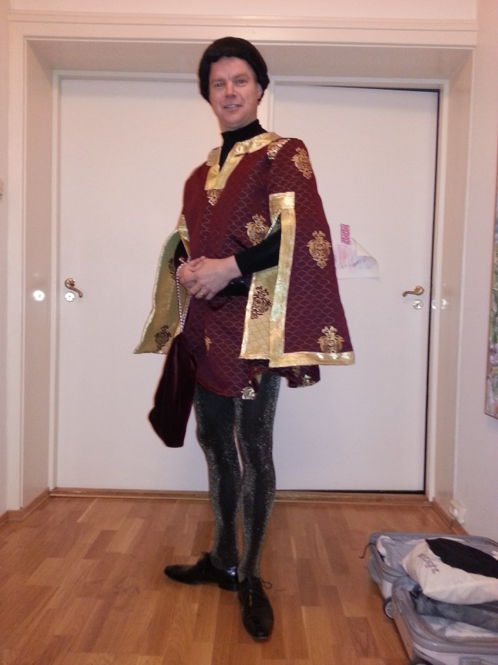 2013-10-04 21.40.28.jpg image