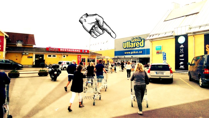 2016-07-07 Gud pekar på Ullared